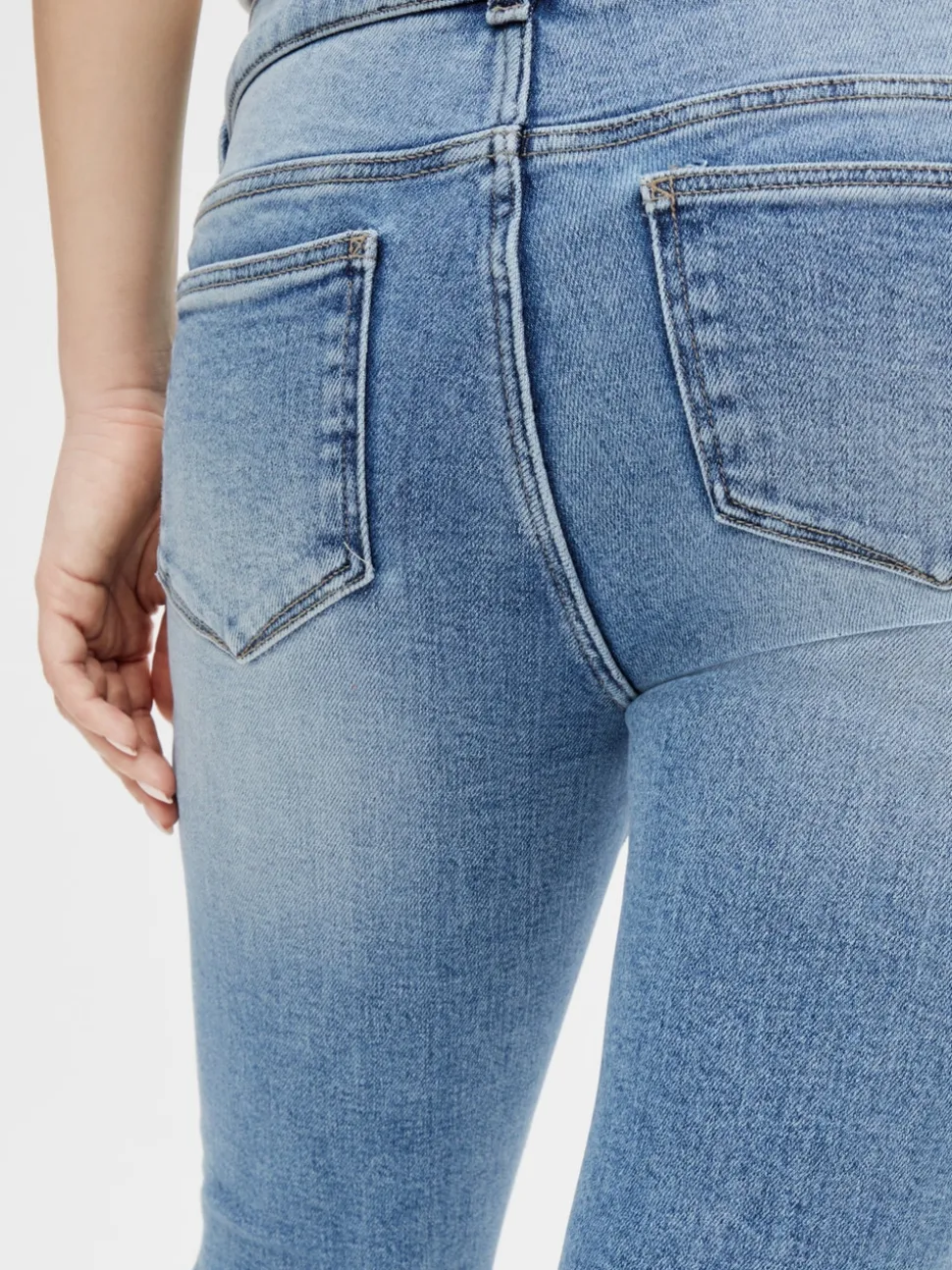 Slim Fit Medelhög Midja Jeans