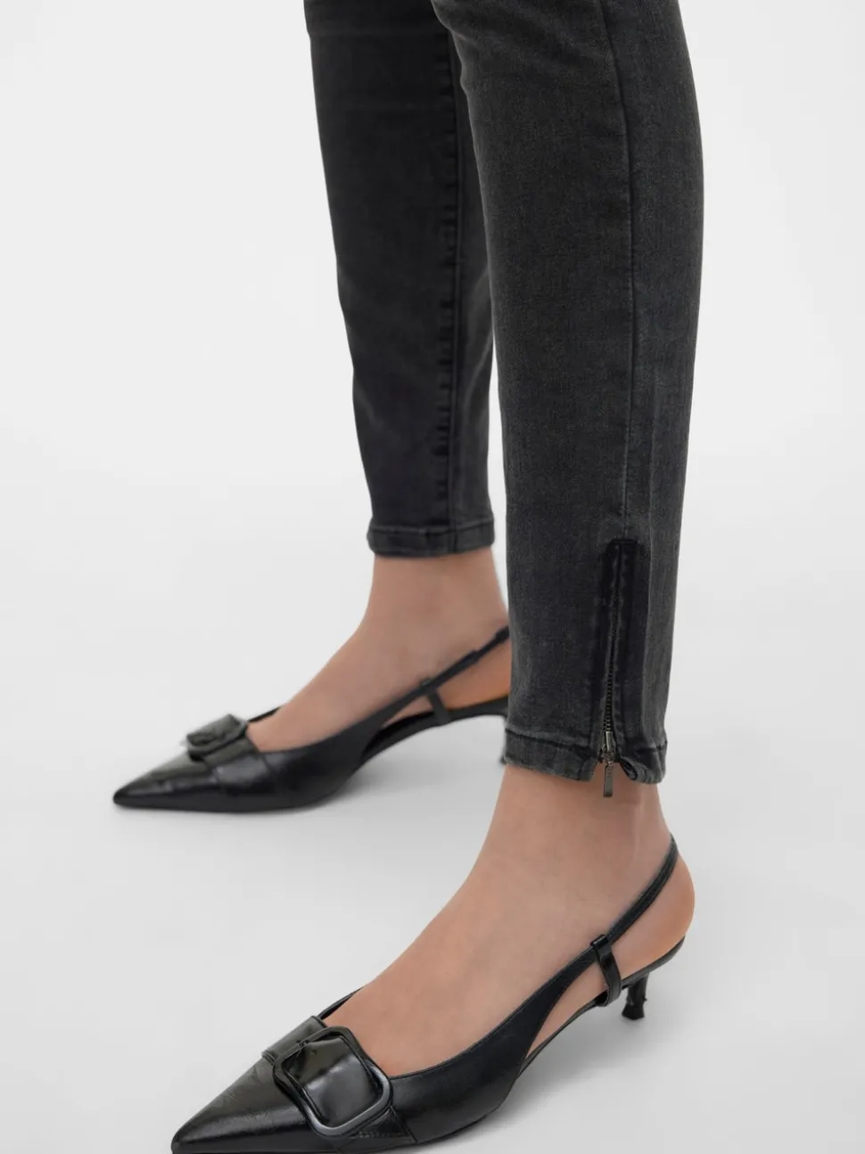 VMALIA Medelhög Midja Slim Fit Jeans
