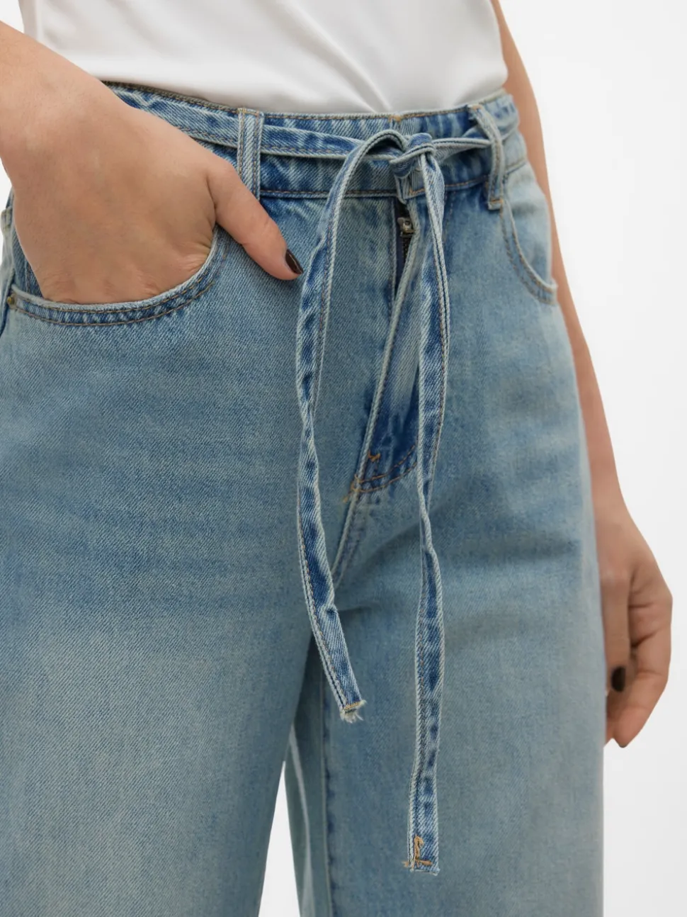 VMALLISON Medelhög Midja Rak Passform Jeans