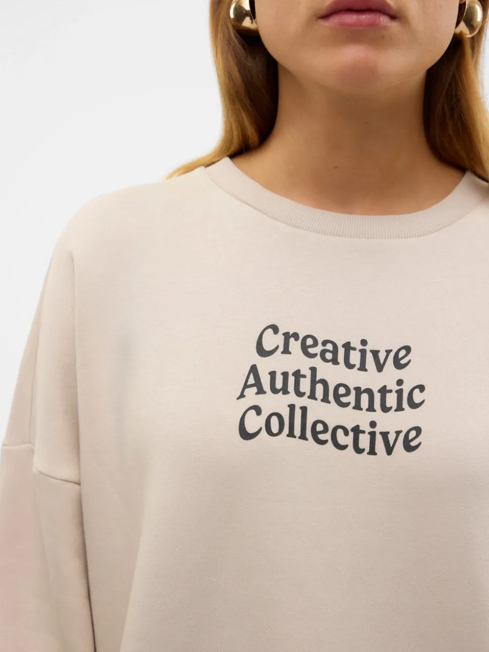 VMANTRY Sweatshirt