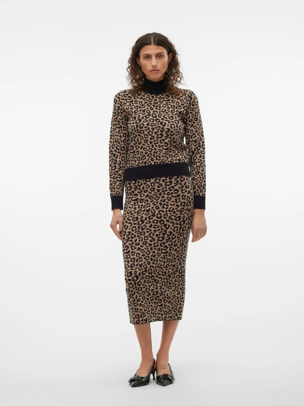 VMARIA Pullover