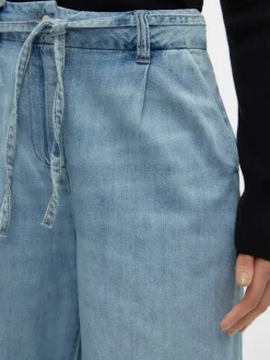 VMARIA Shorts