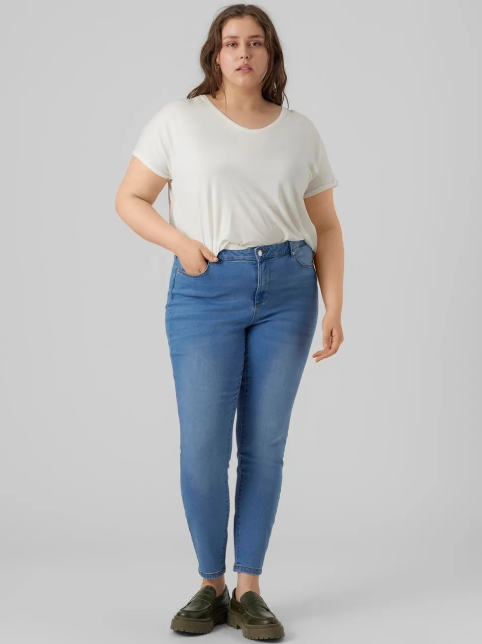 VMAYA T-shirt