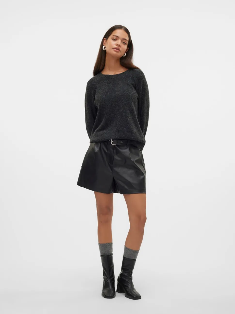 VMCAIAELLY Shorts