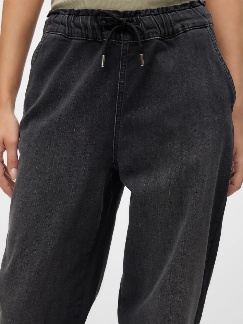 VMCALLIE Medelhög Midja Loose Carrot Fit Jeans
