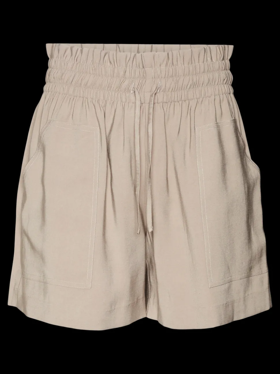 VMCARISA Shorts