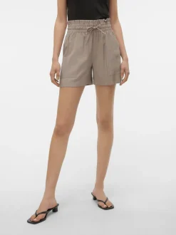 VMCARISA Shorts