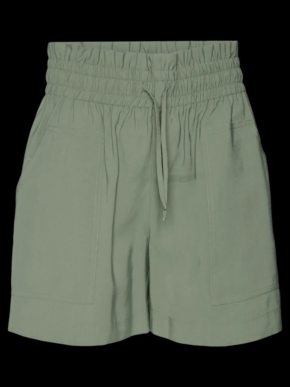 VMCARISA Shorts