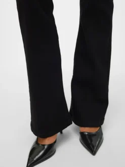 VMELLY Medelhög Midja Utsvängd Passform Jeans