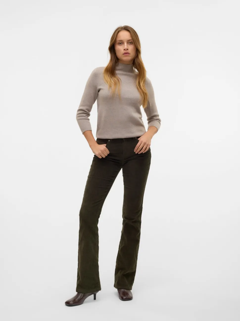 VMFLASH Medelhög Midja Utsvängd Passform Jeans