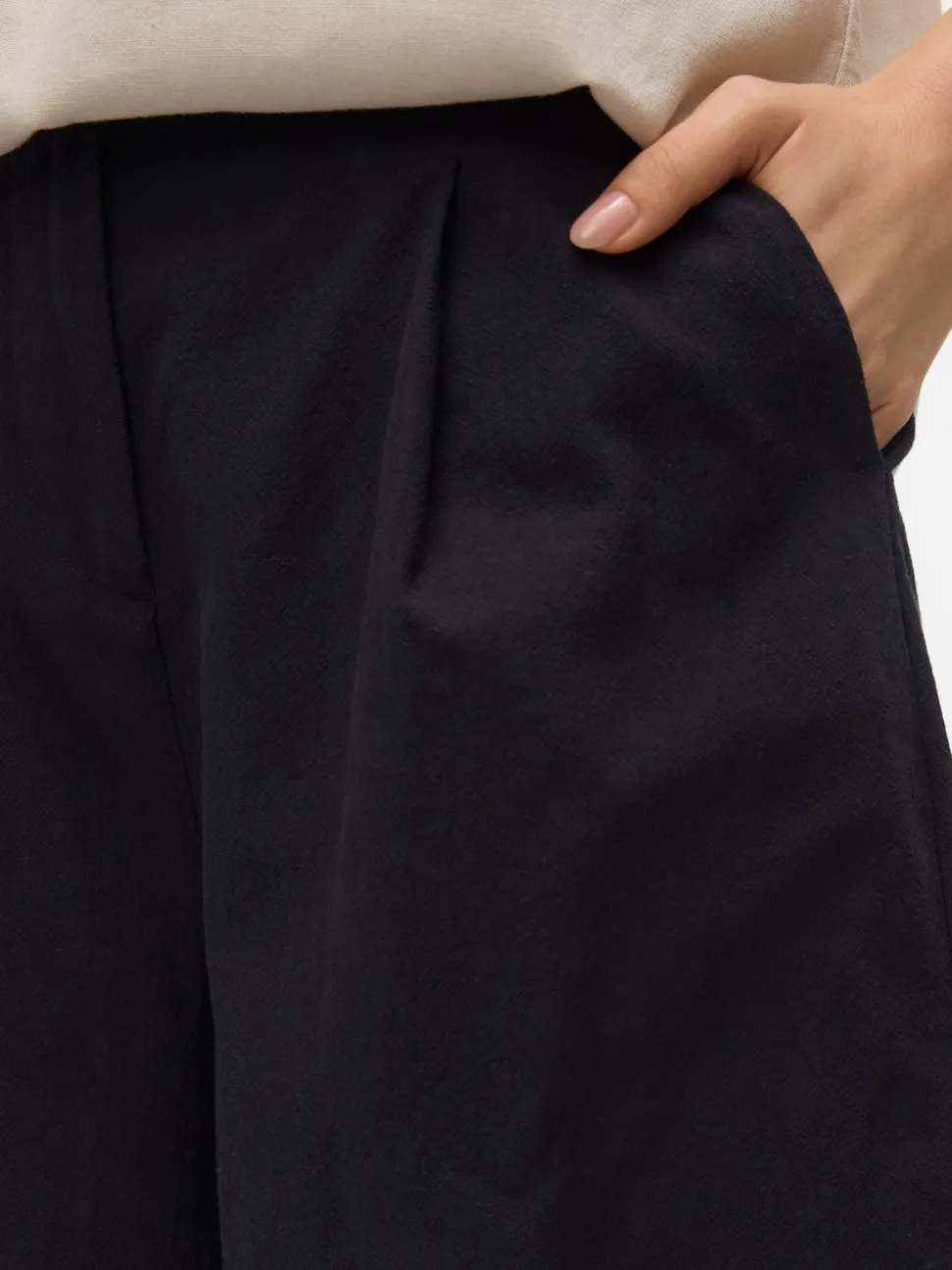 VMHART Shorts