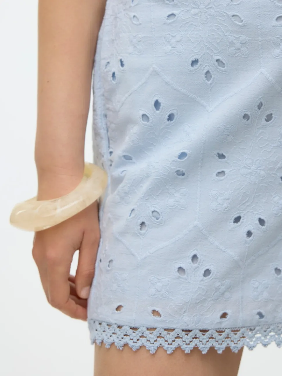 VMIRINA Shorts
