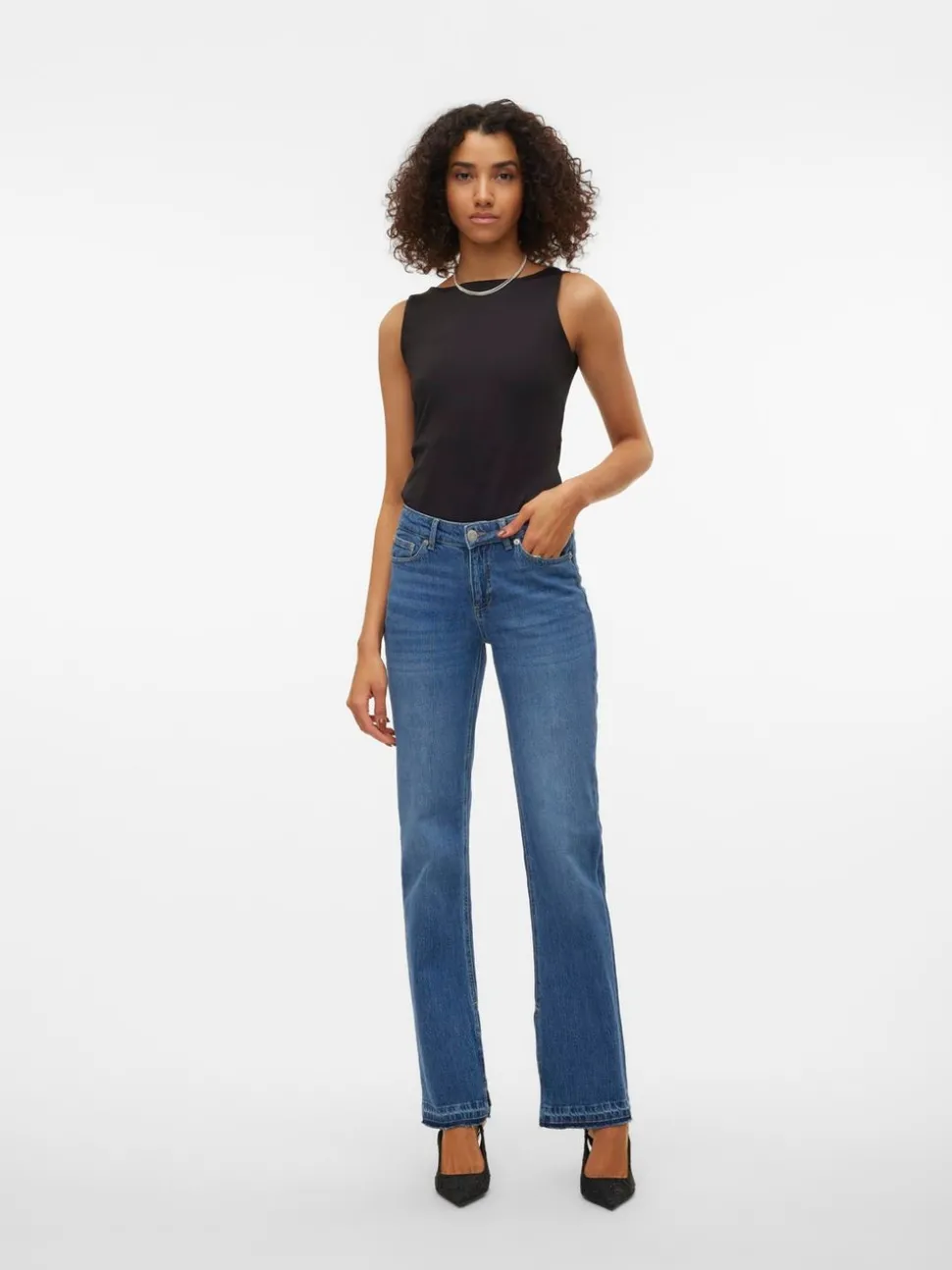 VMJADA Medelhög Midja Rak Passform Jeans