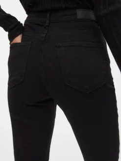 VMJUNE Medelhög Midja Slim Fit Jeans