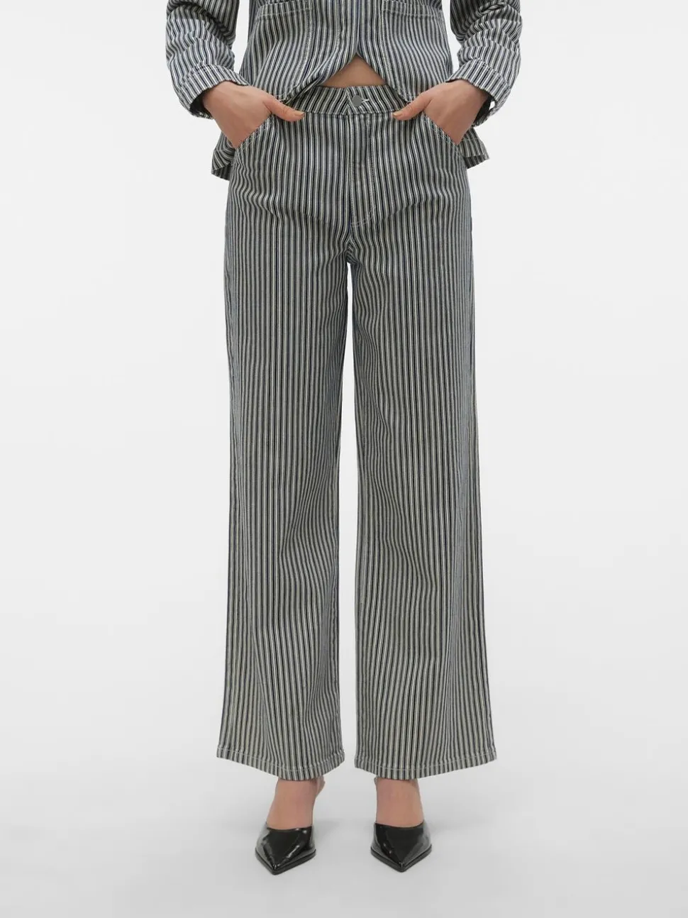 VMKATHY Hög Midja Vid Passform Jeans