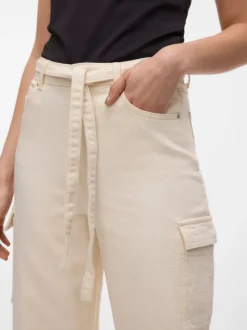 VMKATHY Hög Midja Vid Passform Jeans