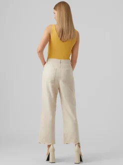 VMKATHY Superhög Midja Vid Passform Jeans