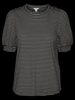 VMKERRY T-shirt
