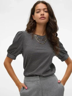 VMKERRY T-shirt