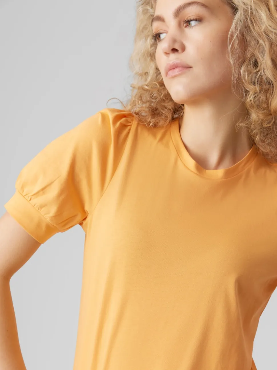 VMKERRY T-shirt