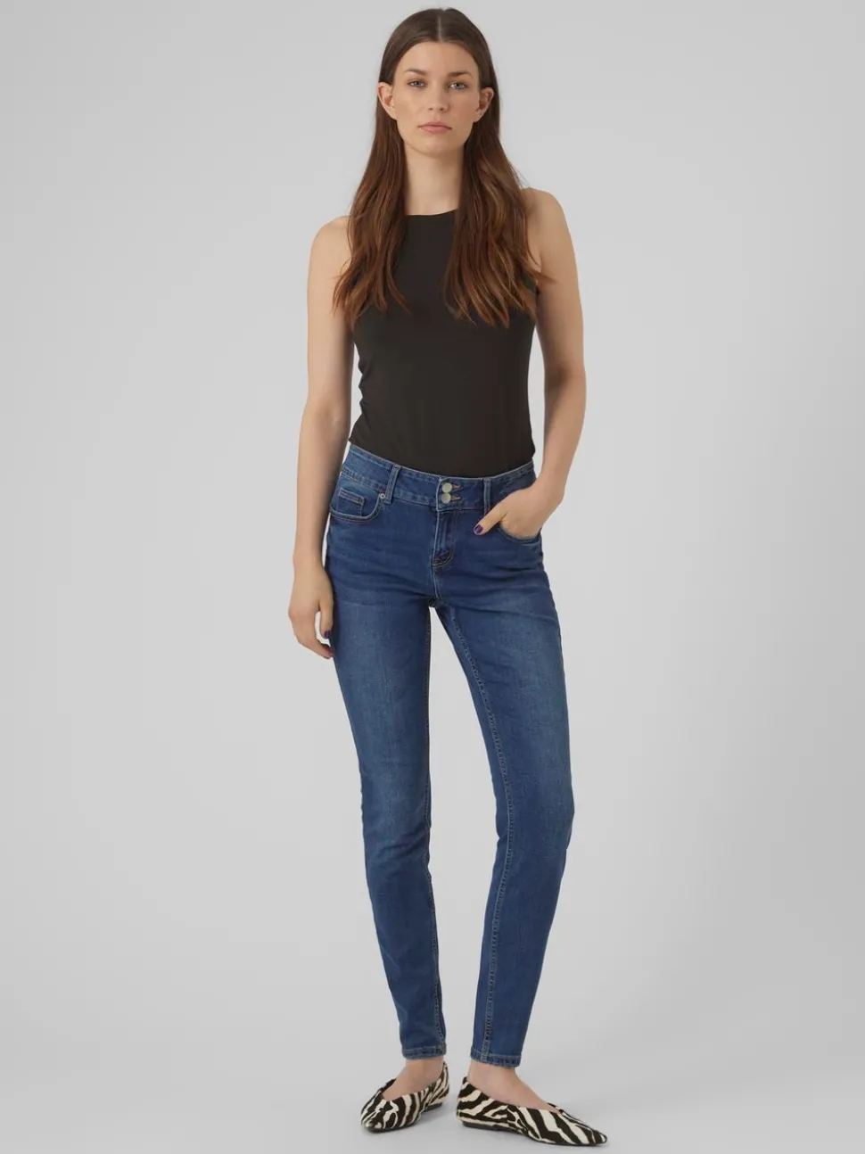 VMKIMMI Medelhög Midja Slim Fit Jeans