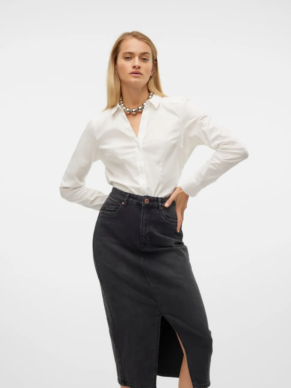 VMLADY Body