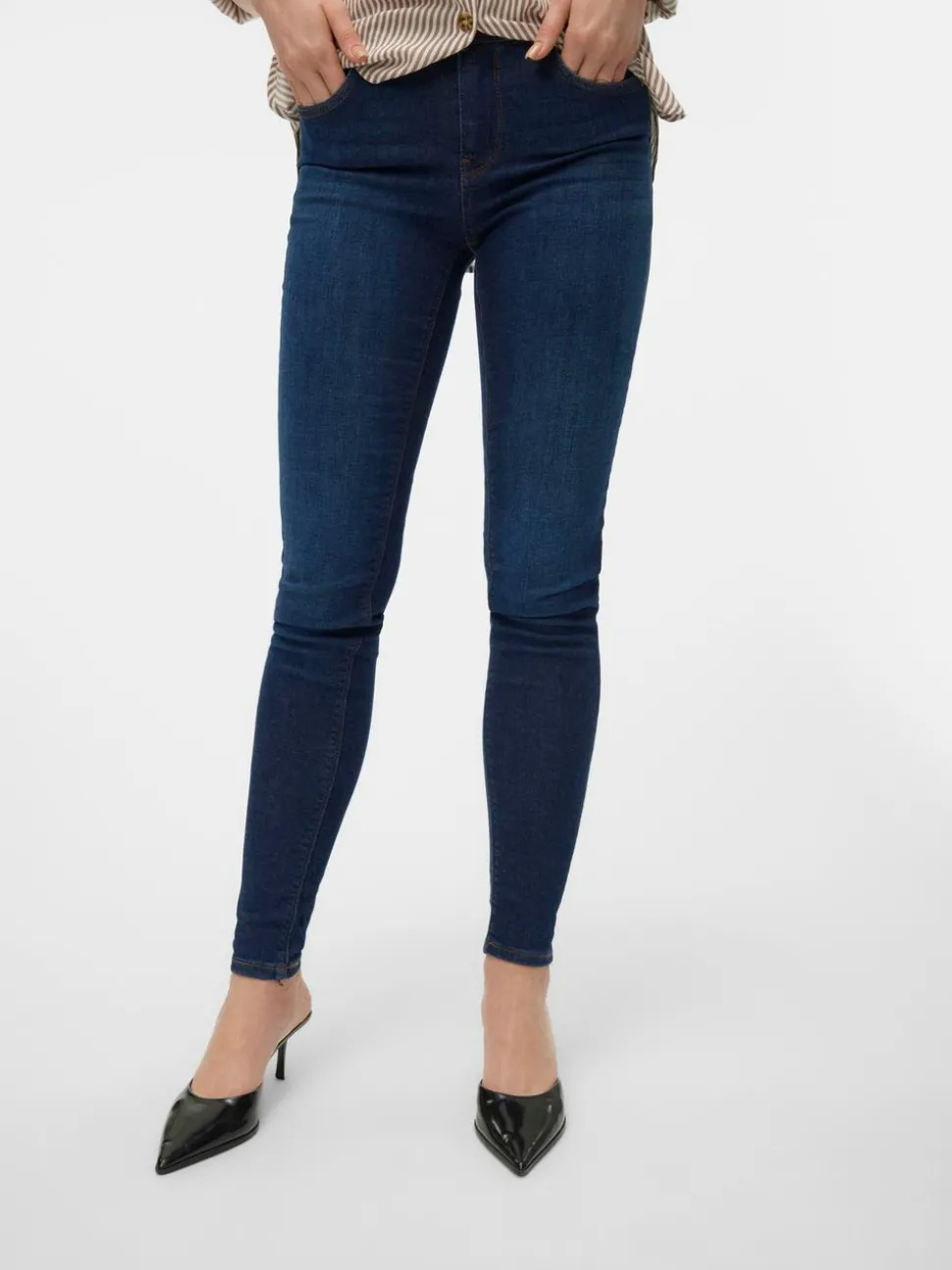 VMLUX Medelhög Midja Slim Fit Jeans
