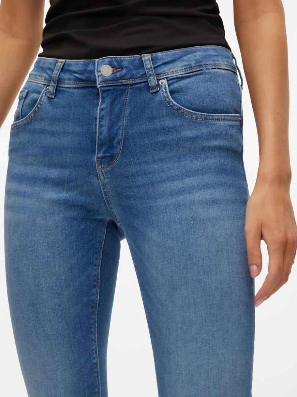 VMLUX Medelhög Midja Slim Fit Jeans