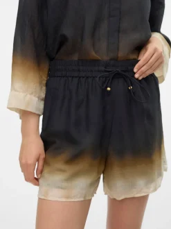 VMMAJA Shorts