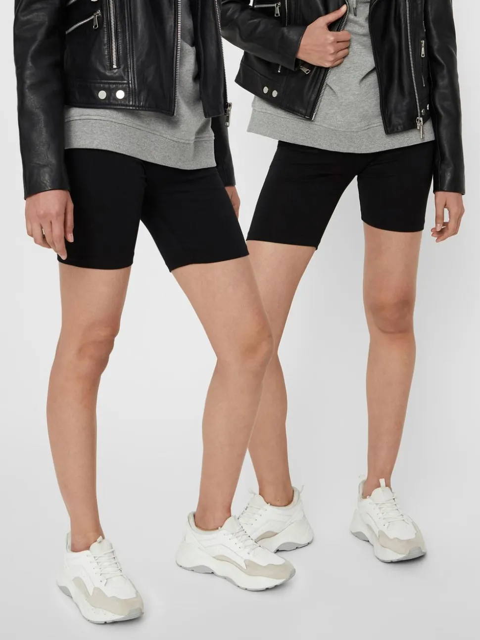 VMMAXI Shorts