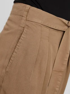 VMMIA Shorts