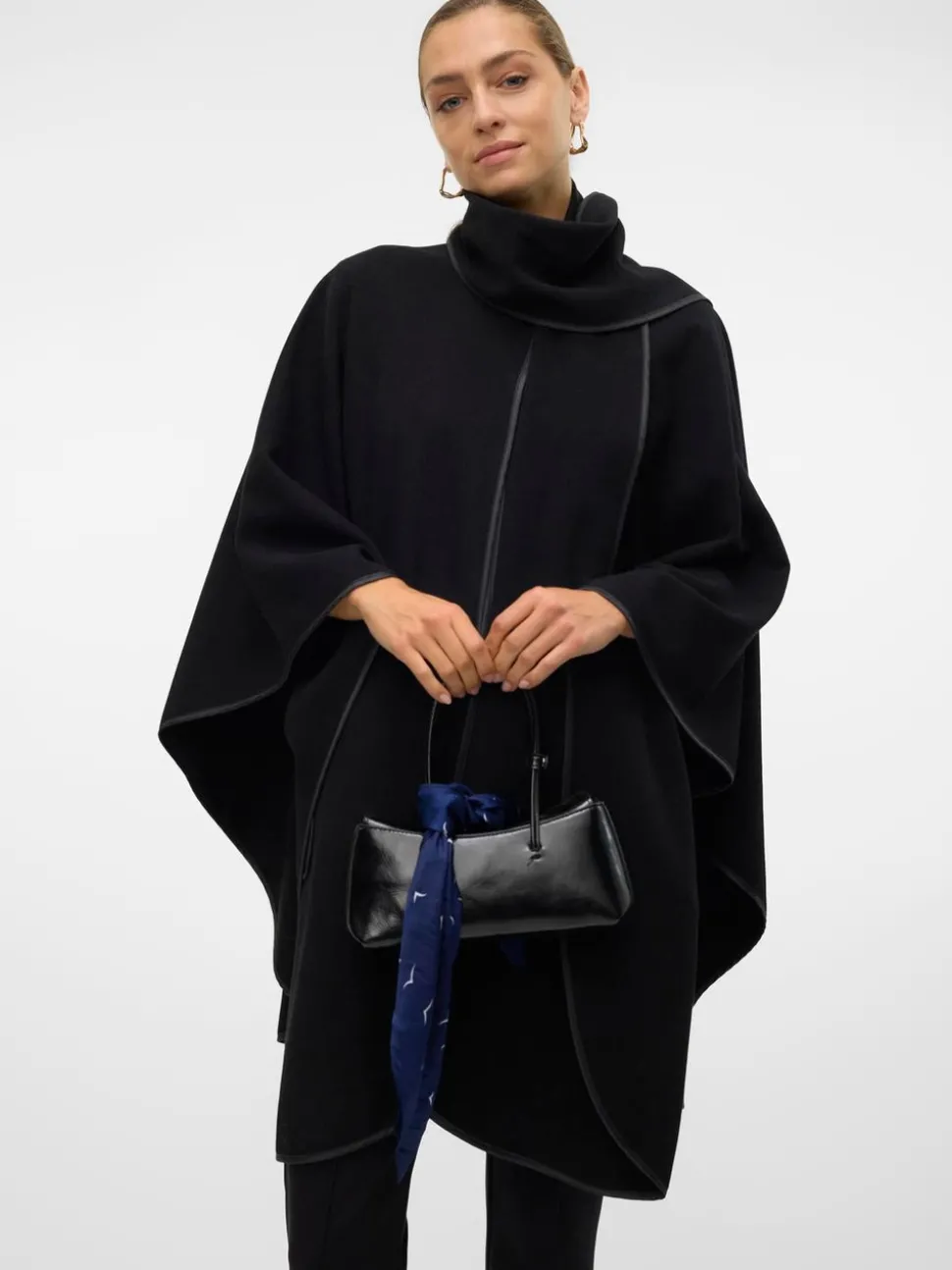 VMNAOMI Poncho