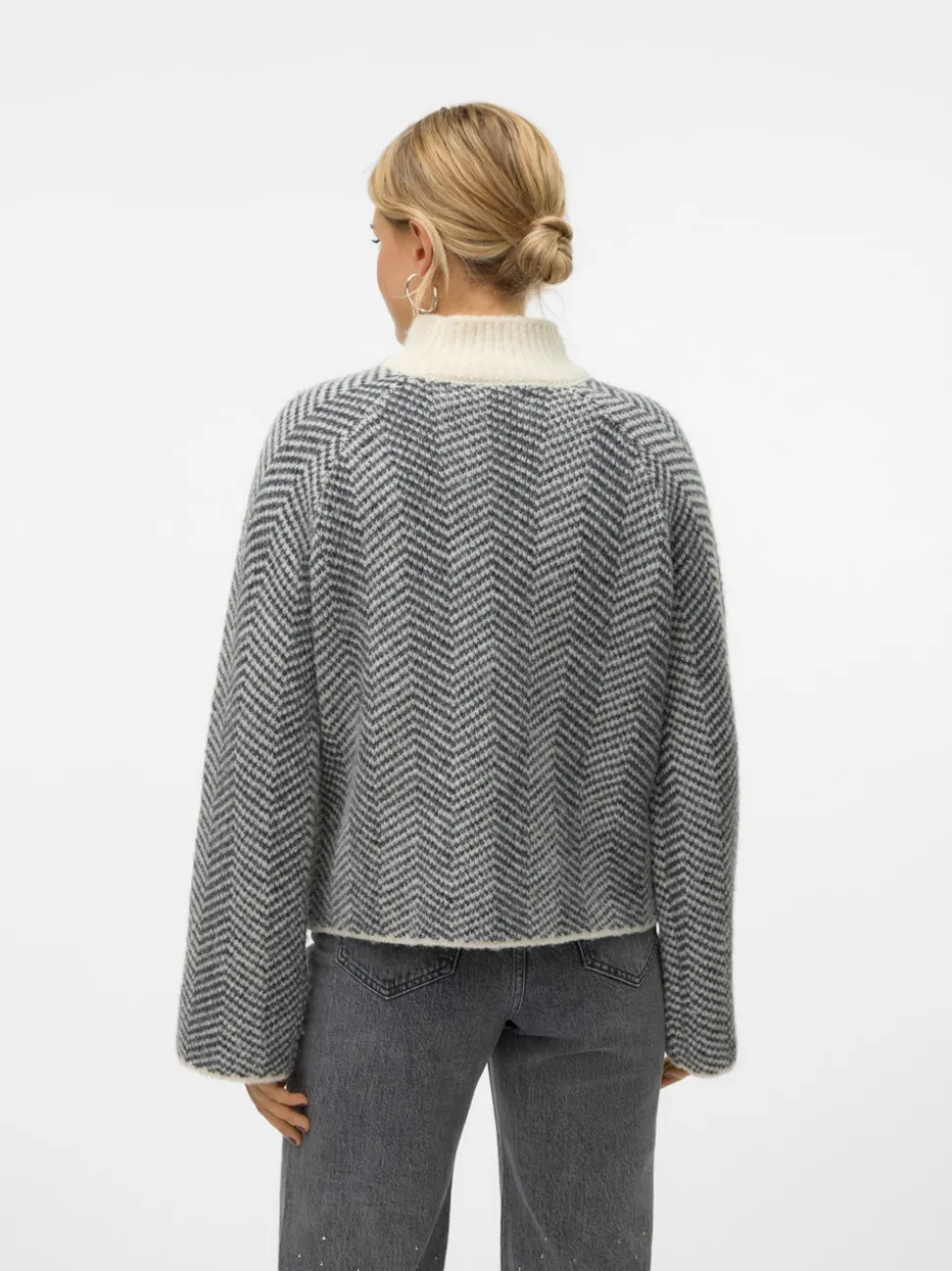 VMNAOMI Pullover