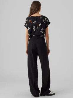 VMNEWHALLIE Topp