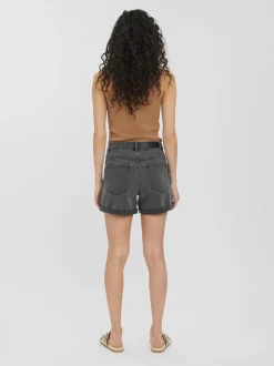 VMNINETEEN Shorts