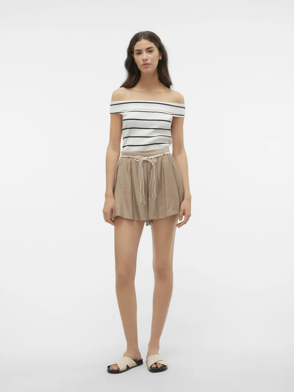 VMOPERA Shorts