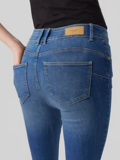 VMSELA Medelhög Midja Slim Fit Jeans