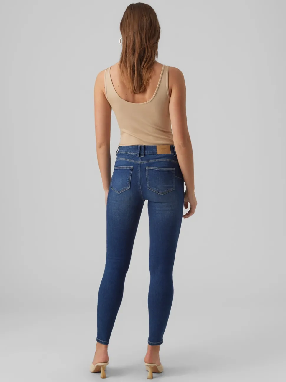 VMSELA Medelhög Midja Slim Fit Jeans