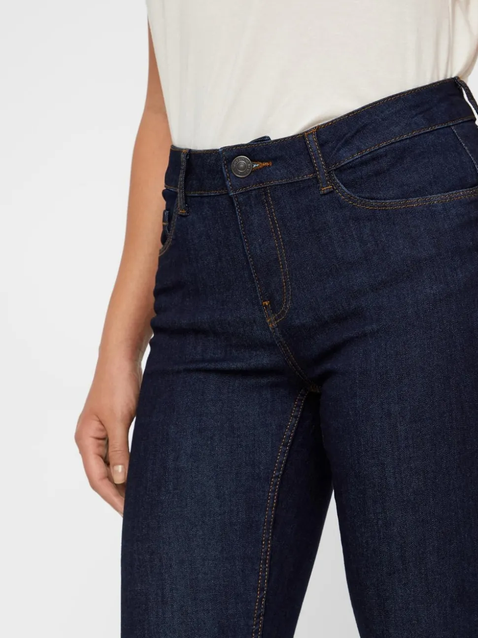 VMSEVEN Medelhög Midja Slim Fit Jeans