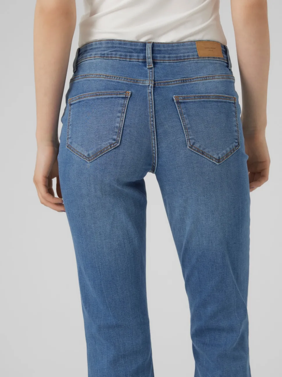 VMSIGI Låg Midja Utsvängd Passform Jeans