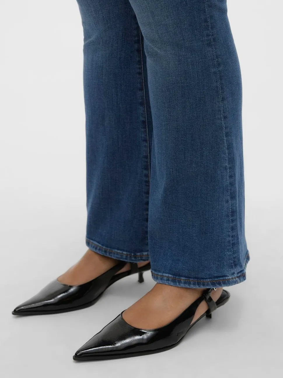 VMSIGI Låg Midja Utsvängd Passform Jeans