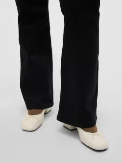 VMSIGI Låg Midja Utsvängd Passform Jeans