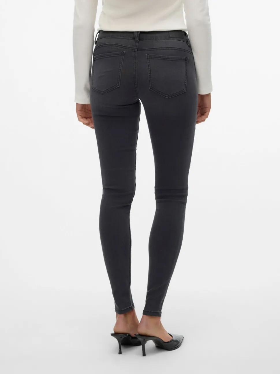 VMSYLVIA Låg Midja Skinny Fit Jeans
