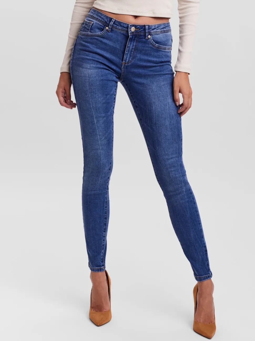VMTANYA Medelhög Midja Skinny Fit Jeans