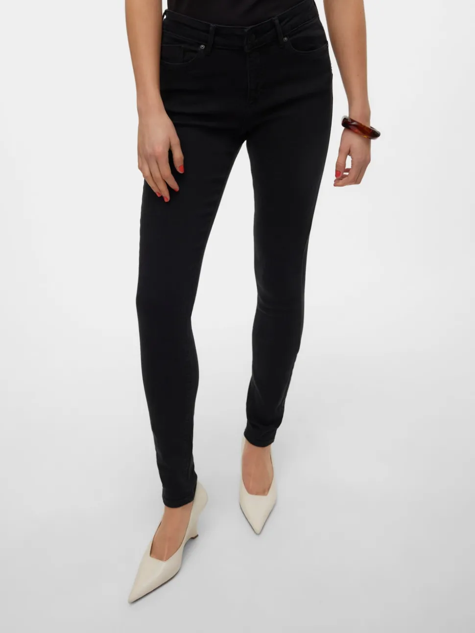 VMTANYA Medelhög Midja Skinny Fit Jeans