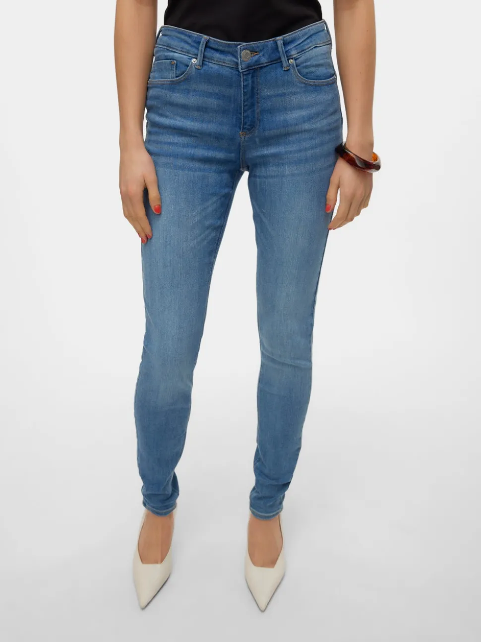 VMTANYA Medelhög Midja Skinny Fit Jeans