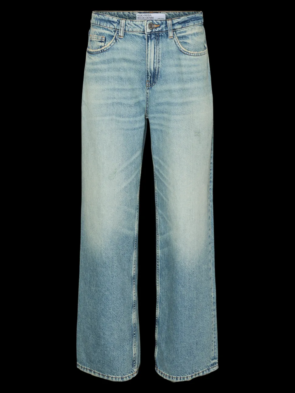 VMTESSA Vid Passform Jeans