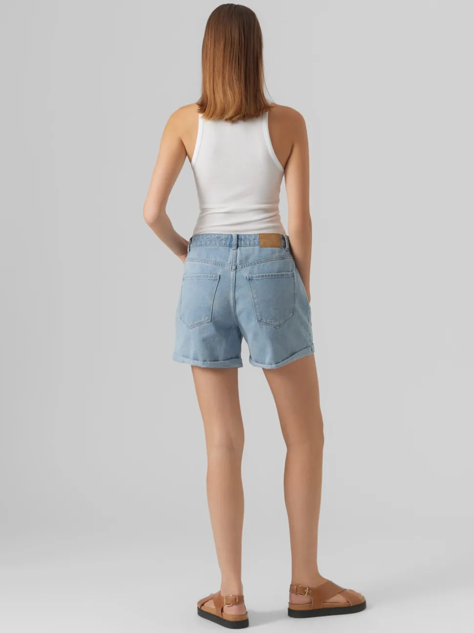 VMZURI Shorts