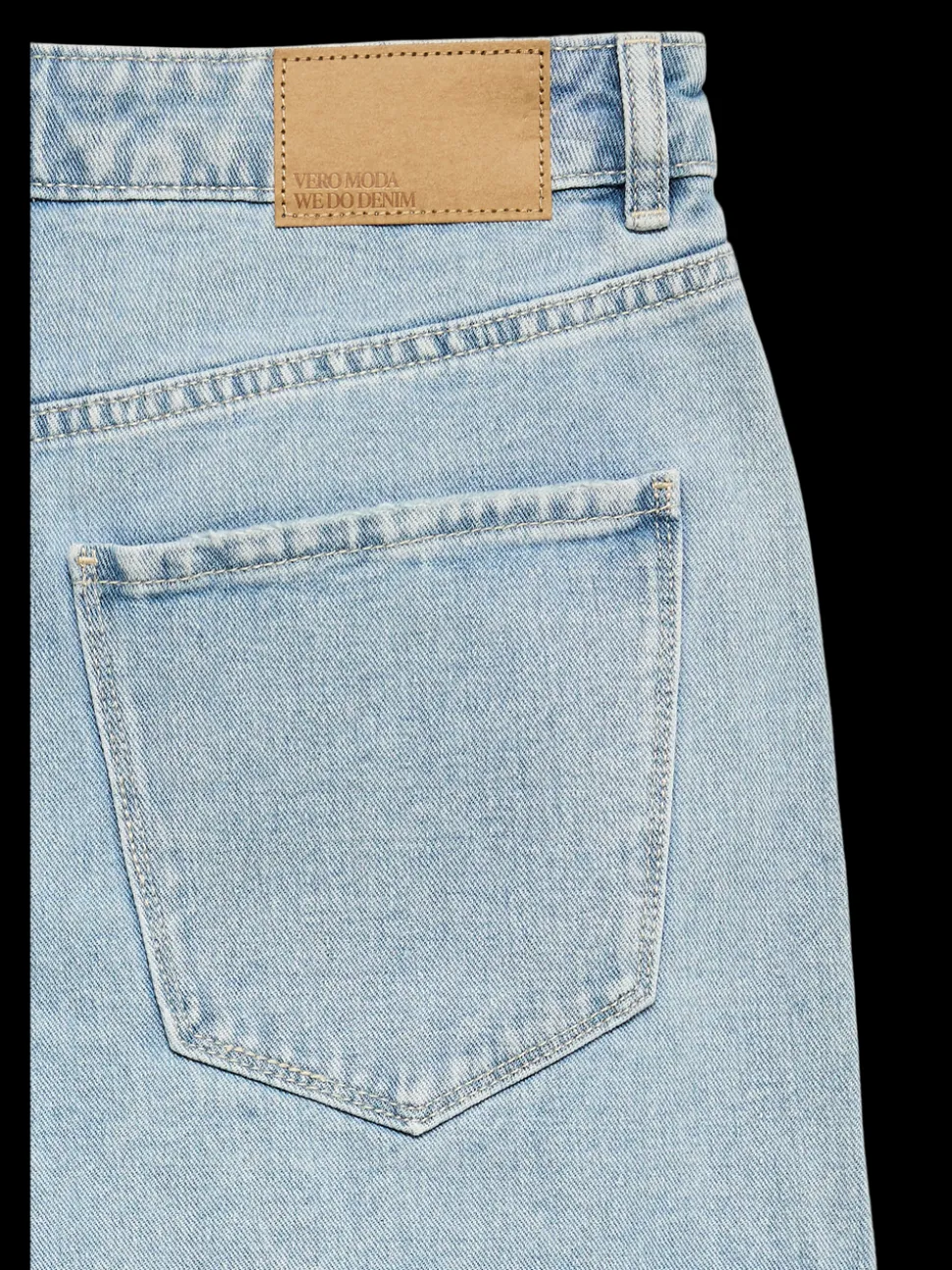 VMZURI Shorts