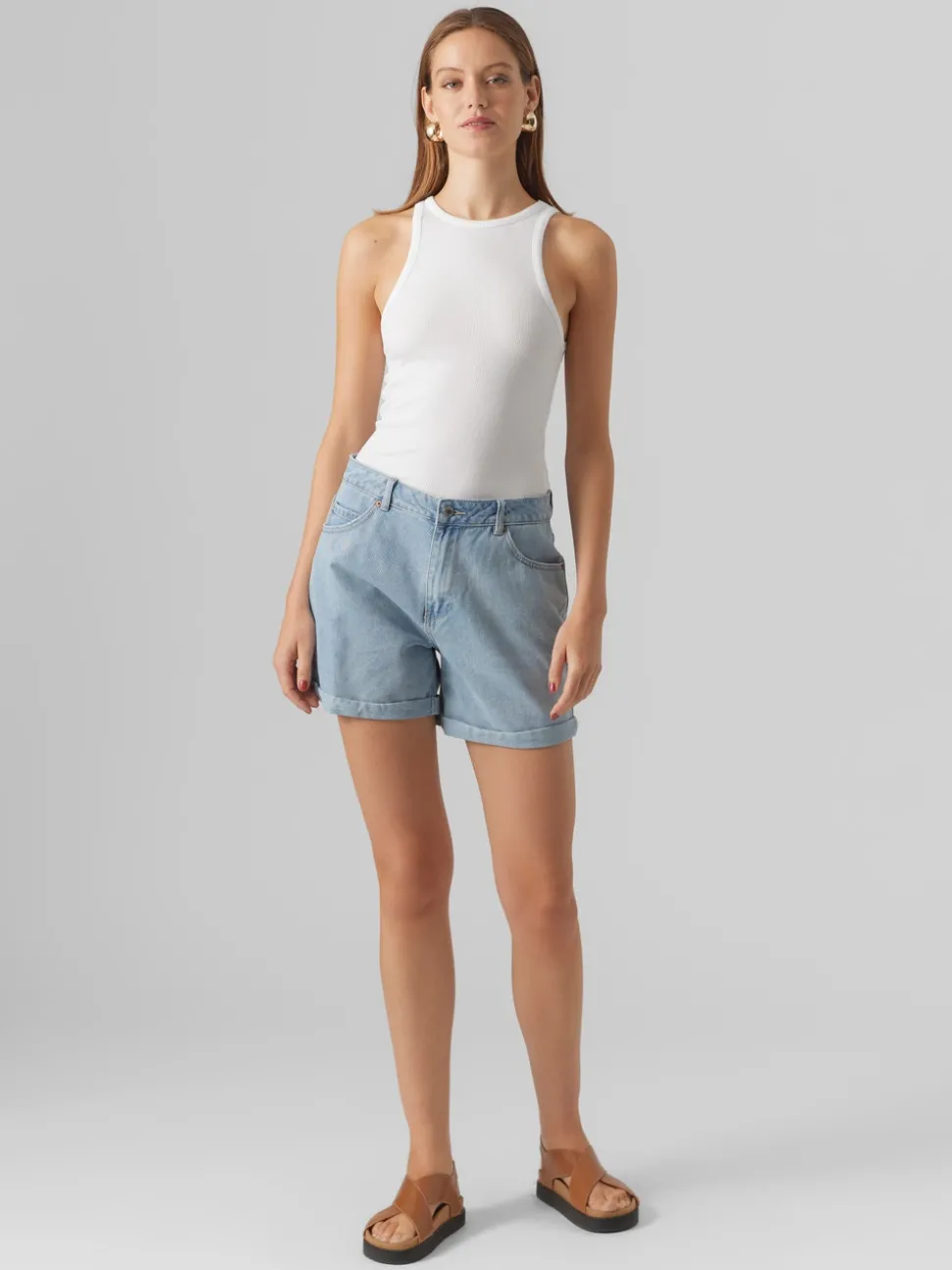 VMZURI Shorts